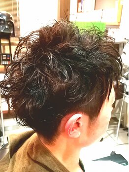 オッジヘアー(Oggi Hair)の写真/理容室併設店◇イチオシ！髪が短くても大丈夫！短髪パーマスタイルも可能！シェービングで清潔感を◎