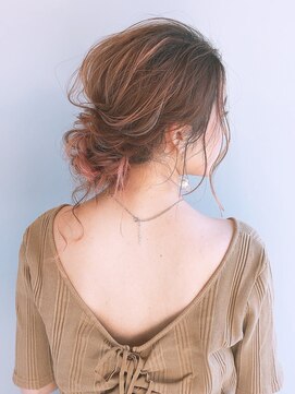 フォンズ(FONS) 絶対カワイイアレンジ/ローシニヨン/ルーズアレンジ/後れ毛