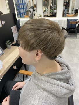 ジーニー 横浜(giinii) マッシュ×ミルクティーベージュ