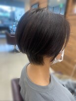 ベルタ(BELTA)&nbsp;ハイライトたっぷりキレイ目ショートヘアー