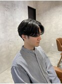 センターパート×ニュアンスパーマ
