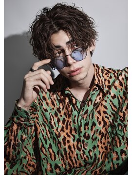 リップスヘアー 渋谷 annex(LIPPS hair) ツイストスパイラルパーマセンターパートウェーブ