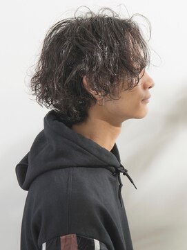ディッセンバー 神宮前(December) ★マッシュパーマ ニュアンスパーマ ウルフ メンズカット 波巻き