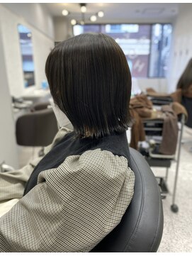 アデプト 北千住店(adept) ★小顔ココアベージュ黒髪クラゲヘアーオリーブグレー【北千住】