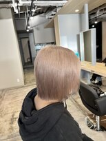 リア 布施店(Lia)&nbsp;ホワイトベージュ