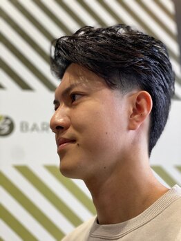 バーバーバー 千葉(BARBER-BAR)の写真/オトコの個性を限りなく引き出すテクニックで今までにないカッコイイスタイルをご提案【千葉駅徒歩5分】