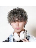 トゥルークリエイション 渋谷(True Creation SHIBUYA)&nbsp;ツーブロックマッシュツイストスパイラルパーマ無造作波巻き王道