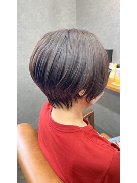 ベース(Bass) 表面メテオストレート×くびれグラボブスタイル