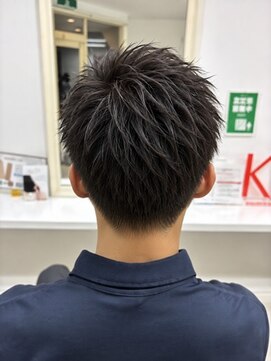 アトリーチェ 六科店(ATTRICE) 爽やかツーブロック束感ショート
