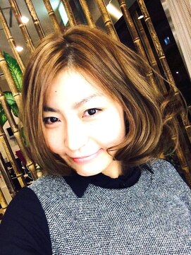 ヒトリシズカ 大人のフェミニンボブ♪♪