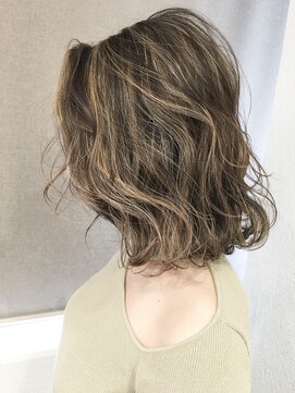 オリ(‘Oli) 切りっぱなし＿パールベージュ