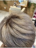 シルバーヘア白髪ぼかし　/　髪質改善カラー