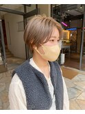 ミルクティーベージュのマッシュショート