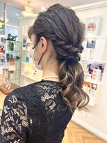 コワファースト  させぼ五番街店(COIFF1RST)&nbsp;お呼ばれ♪一束アレンジ