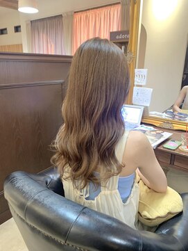 アドラーブル 女池店(adorable) 【ブリーチなし】【ミルクティーベージュ】【20代30代】