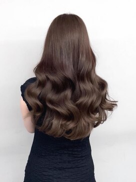 エル バイ アンキシム(elu by AHNKISM) brown beige