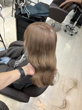 アイズ 横浜(IS) [YASU指名]ベージュカラー/ミルクティーベージュ/横浜