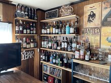 ヘアーサロン ジーバーズ(G-Bar's)の雰囲気（お酒が好きなオーナーです♪自宅にこだわりのお酒コレクション◎）