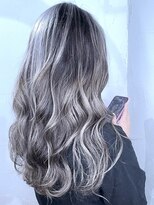 ブレイズヘアー(BLAZEhair)&nbsp;【外国人風カラー】ホワイトバレイヤージュ×ブリーチ２回