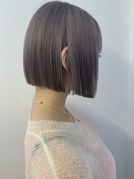 シキ 渋谷(siki) ハイトーン/ブリーチ/レイヤーカット/シアーカラー/渋谷/原宿