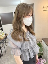 ナジック(749)&nbsp;ブリーチ１回×透明感ベージュカラー