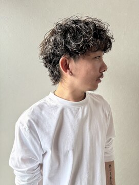 ラフ バイ マグ 南松本(R.A.F. by Mag) ツイストスパイラルパーマツイストパーマセンターパートウルフ