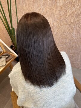 ブローチェラウカ(Broche lauka) チョコレートブラウン