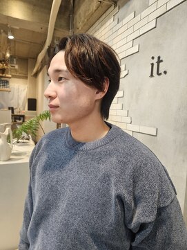 イット(it.) it. YUI センターパート 韓国風メンズヘア