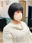 ダークブラウン大人美人ショート