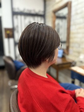 ポール 行徳店 丸みショート くびれショート 透明感カラー