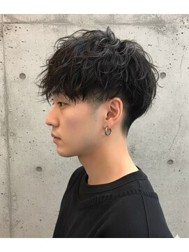 ブレイブボーイズ(BRAVE Boyz) 波巻きツイストスパイラル×フェードマッシュ［BRAVE Boys］