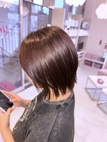 ヘアメイクアン(Hair Make Une)&nbsp;バイオレットブラウンで艶ショート♪