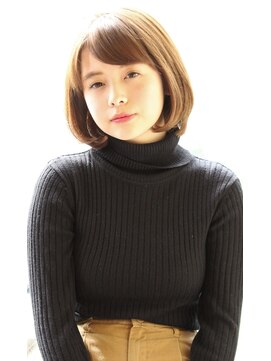 レウナ 外苑前(Reuna) 大人女子ノームコアボブスタイル