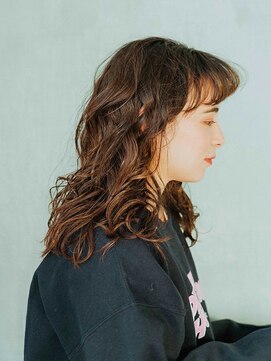 カラーサロンビスカリア 相模原エリア 淵野辺駅店(Color salon Biscaria) シースルーバング☆大人かわいい☆カール[淵野辺/淵野辺駅]