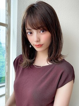 アフロート ディル(AFLOAT D'L) 大人かわいいひし形シルエット ショコラグレージュ 外ハネ 小顔