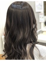 エイミーアンダーバー(amy_)&nbsp;ロングレイヤー