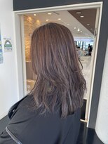 ★岡田有加★20代30/大人女性のためのミディアムレイヤー