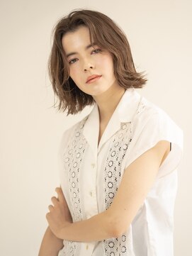 ルクスドレ 新宿(Luxe doree') くびれヘア/アースカラー/地毛風カラー/大人ヘルシー[新宿駅]