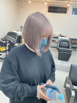 エイル 茶屋町(Eir) 【ブリーチ】【ケアブリーチ】【トリートメント】【髪質改善】