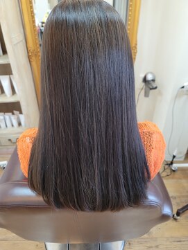 ハグエヴェック(HUG AVEC) 憧れのサラツヤロングヘア