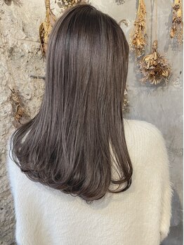 お客様の素材と想いを大事にしたスタイル作りに定評あり!!ナチュラルに今っぽいヘアスタイルを実現します☆