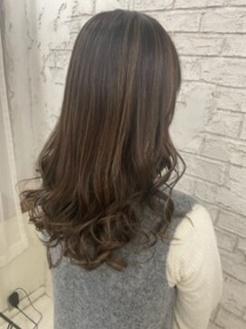 プライズ 池袋店(prize) ブリーチ1回ベージュ系ハイライト池袋