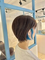 ラソニシカサイ(Lazo nishikasai)&nbsp;インナーシアンブルーショートボブ