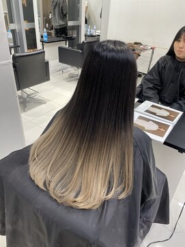 アライブ ハラジュク(ALIVE harajuku) 【ALIVE yu-ki 自然な繋がりのグラデーションカラー】