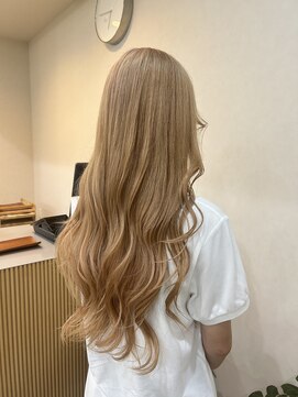 メル ヨコハマ(MeL) ほんのりピンクなハイベージュ