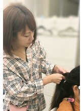 ヘアーメイク ティアラ(Hair make Tiara) Ako 