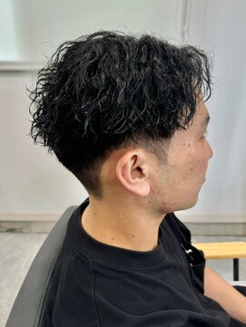 フゥ 宇都宮(FeU) 波巻きスパイラルパーマメンズマッシュパーマツイストパーマ