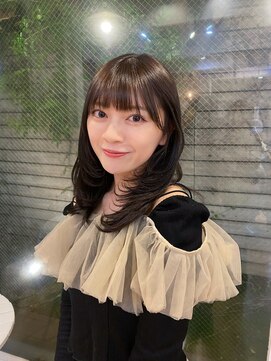 ガーランド (Garland) 大人かわいい小顔ミディアムレイヤー顔まわりレイヤーカット