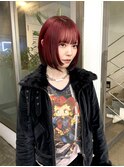 ミニボブカットハイトーンワインレッドカラー
