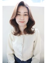 フィガロ アヴェダ(FIGARO AVEDA)&nbsp;2025ふんわりくびれレイヤーミディアム